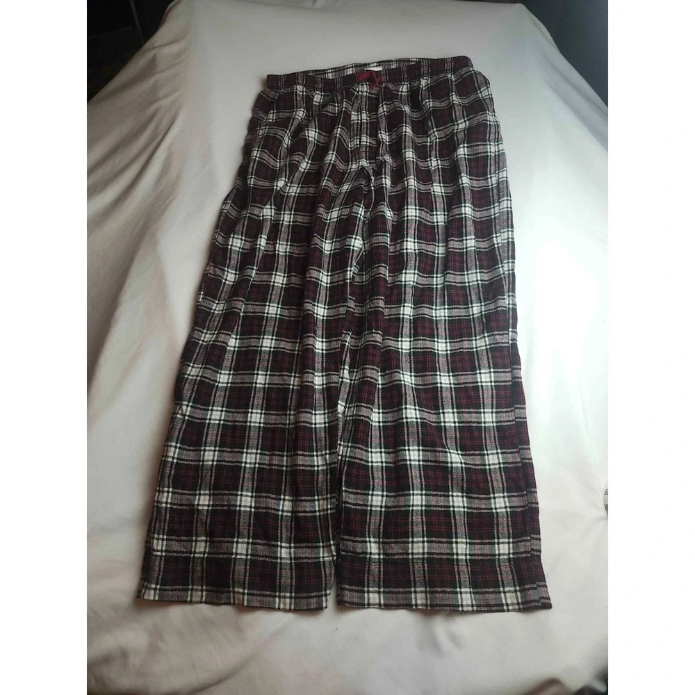 Disney Store Grumpy Dwarf Pajama Pants Mens Size XL Red Black Plaid Lounge